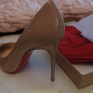Christian Louboutin Decollete